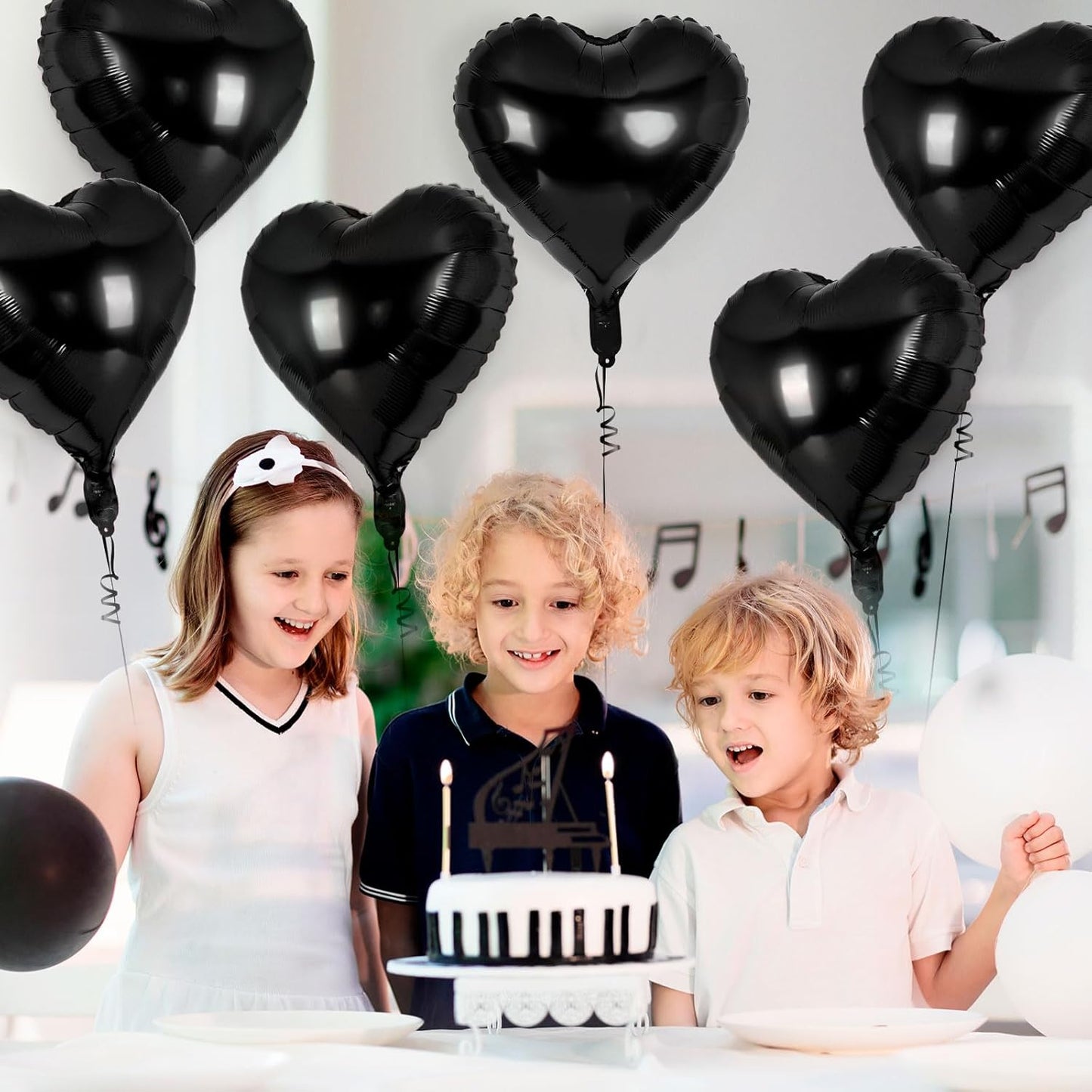 24 Pcs Black Heart Balloons,18 inch Heart Shape Foil Balloons Love Balloons Valentine Balloons for Birthday Party Wedding Engagement Party Baby Shower Valentine Day Decorations (Black)