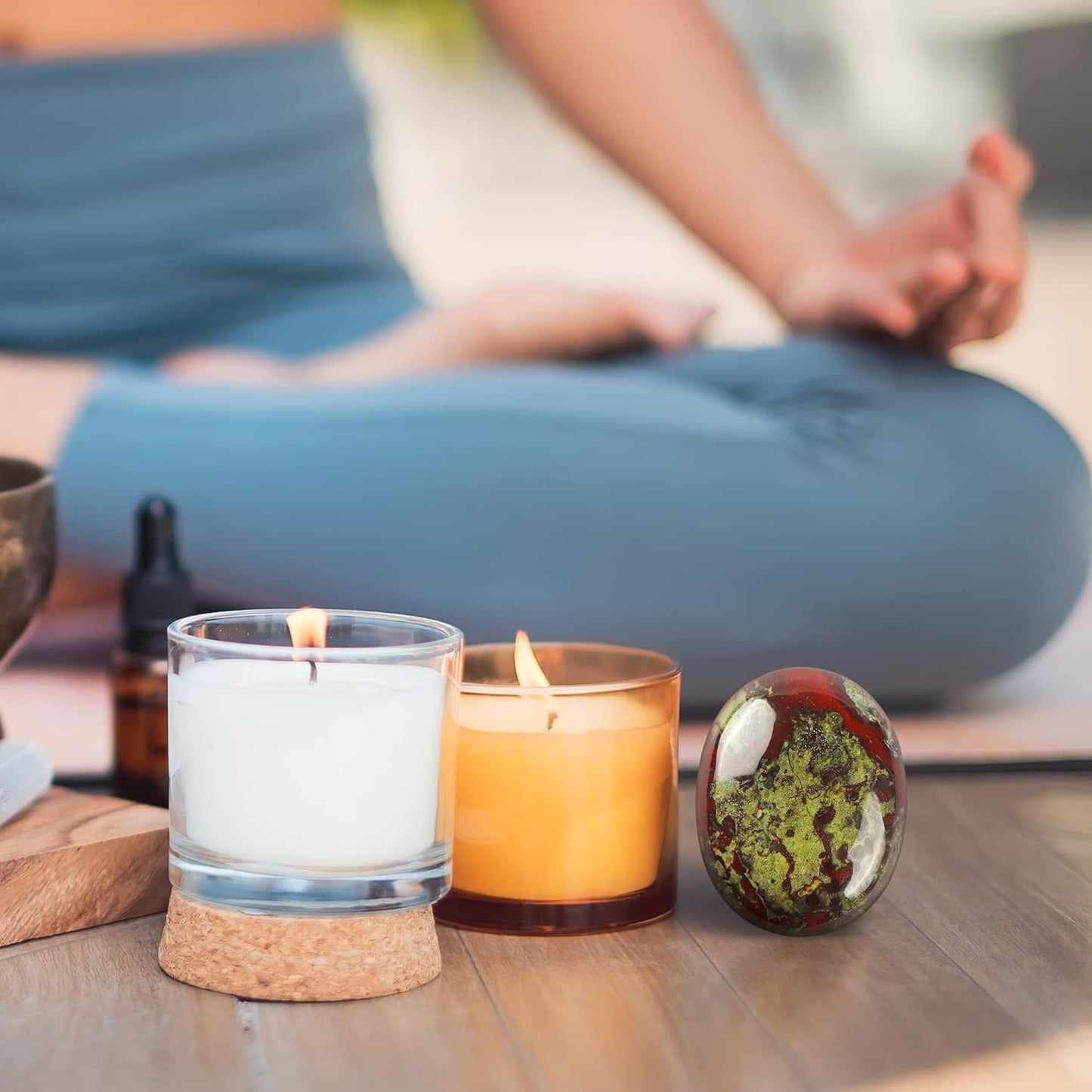 1.8 Inch Dragon Blood Jasper Crystal Thumb Worry Stone Palm Stones Crystal Pocket Gemstone for Anxiety Relief Meditation Yoga Spiritual Reiki Positvity