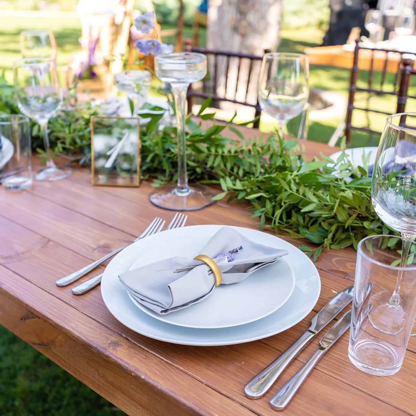 KPOSIYA Napkin Rings Set of 8, Metal Gold Napkin Rings Bulk for Table Settings, D-Shape Napkin Holders Rings for Dinner Table Decor, Easter, Fall,Thanksgiving, Christmas, Party,(Matte Gold,8 pcs)