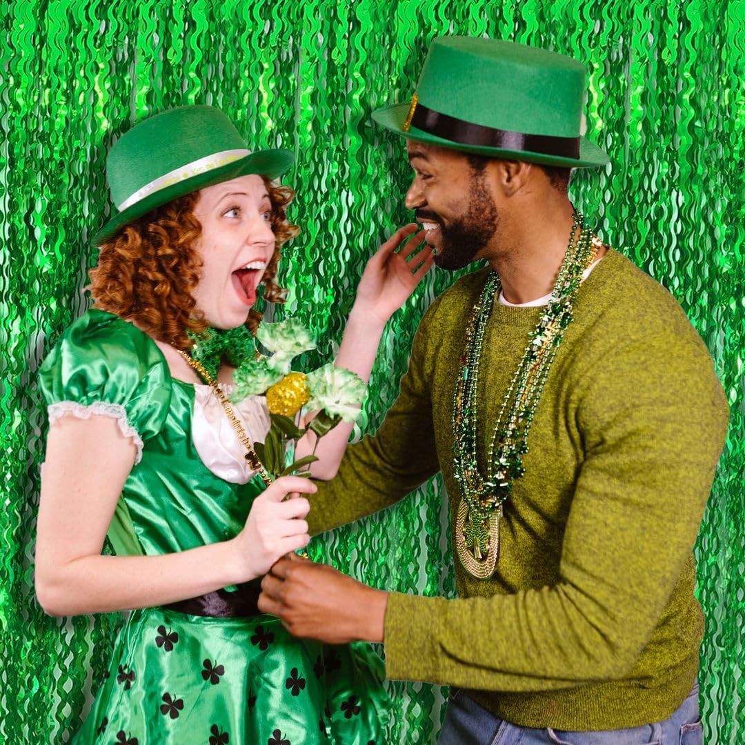 Green Foil Fringe Tinsel Curtain Backdrop, 10pcs Green Streamers Party Decorations for Birthday, Dinosaur Parties, Football Party, Jungle Theme, Easter,St Patricks Day, Door Hanging Decor