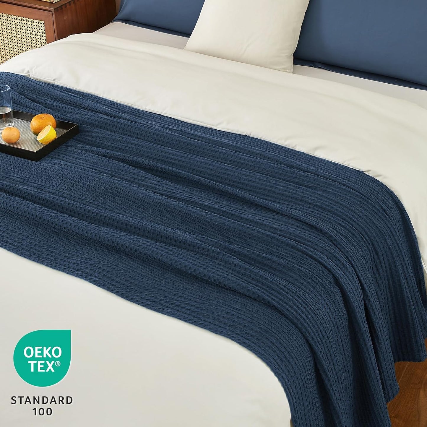 PHF Lightweight Waffle Weave Blanket King Size, Breathable & Ultra Soft, 104"x 90" Soft & Cozy Thin Blanket for All Season & Hot Sleepers, Bed, Home Decor - Navy Blue