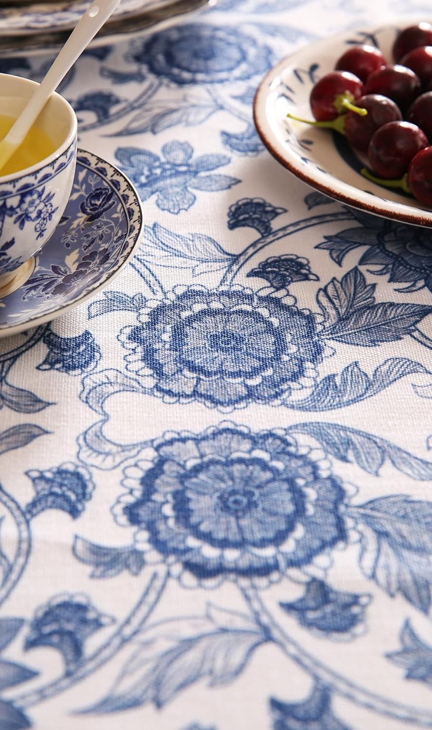 patdrea Designer Vintage Blue Rectangle Tablecloth,Linen Anti-Wrinkle Paisley Pattern Farmhouse Table Cloth,Decor Table Cover Cloth for Kitchen Dining,Christmas,Thanksgiving,55"x87"-Lantang a