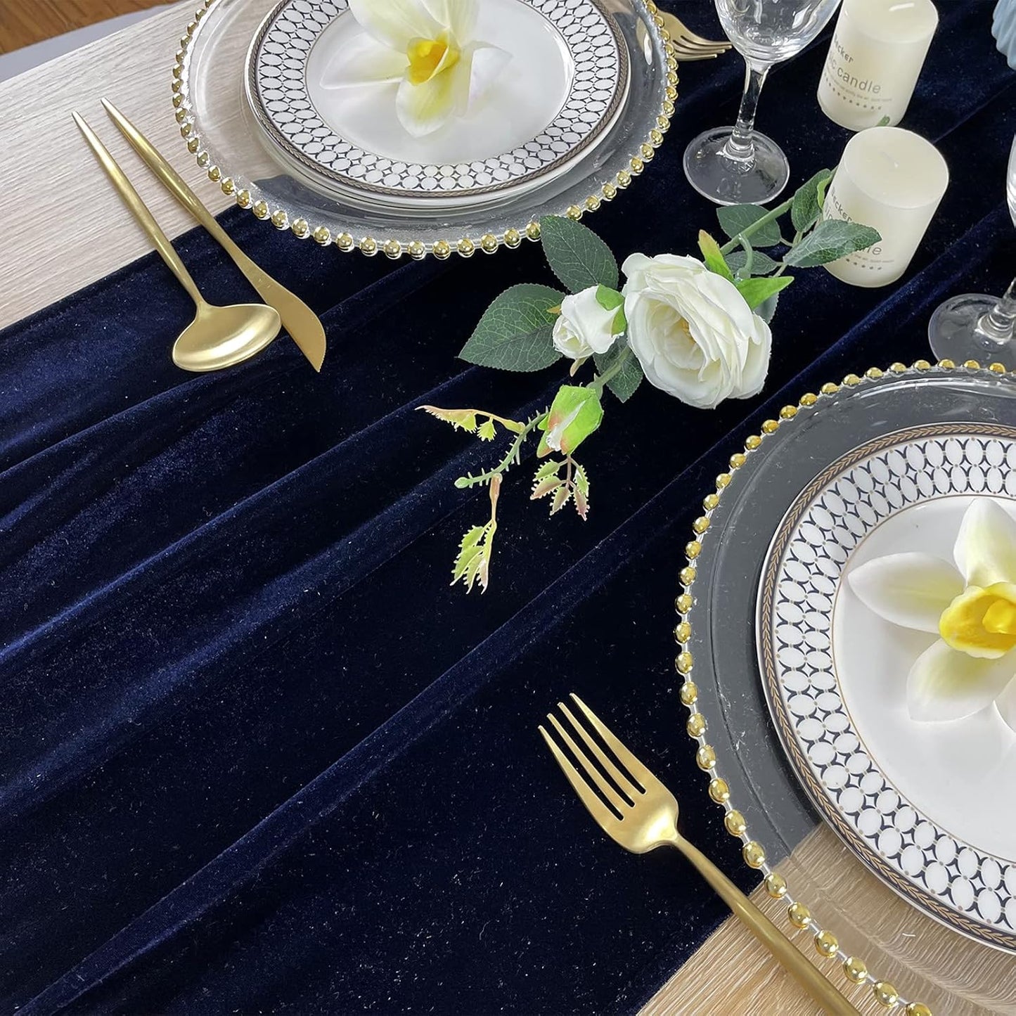Luxurious Velvet Table Runner, 10ft Wedding Reception Decorations, 20x120inch Soft Velvet Fabric, Table Linen Overlay, Wedding Table Runners (Navy Blue, 20X120inch)