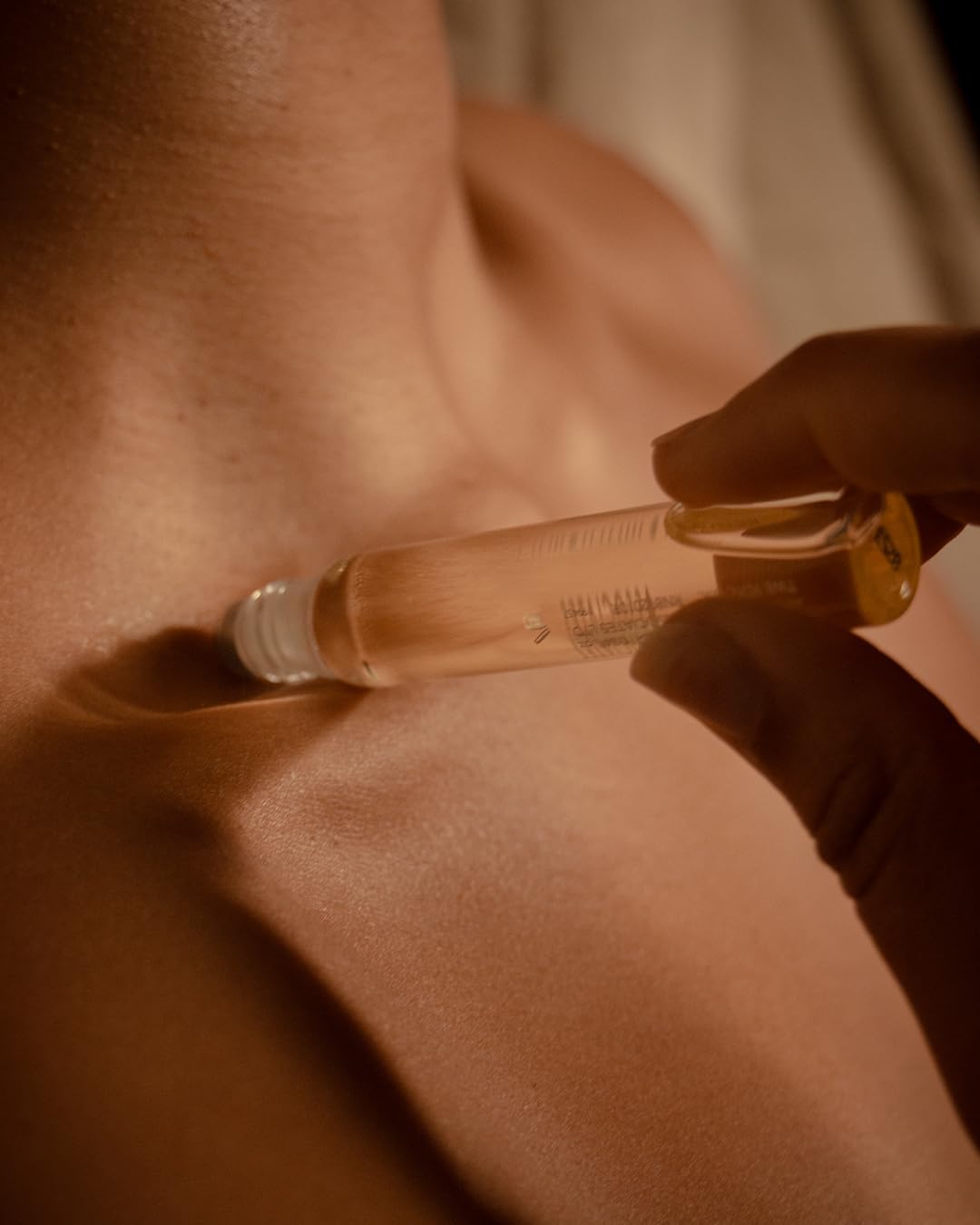 Aromatherapy Associates Revive Morning Roller Ball. Premium Blend of Neroli and Grapefruit Essential Oils to Reset and Refresh on the Go (0.34 fl oz)