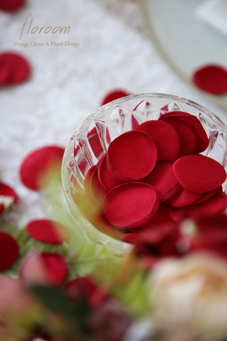 Floroom 500pcs Rose Petals Dark Red Faux Silk Flower Petals for Wedding Flower Girl Basket Aisle Scatter Dinner Table Centerpieces Party Confetti Bridal Shower Romantic Night Decoration