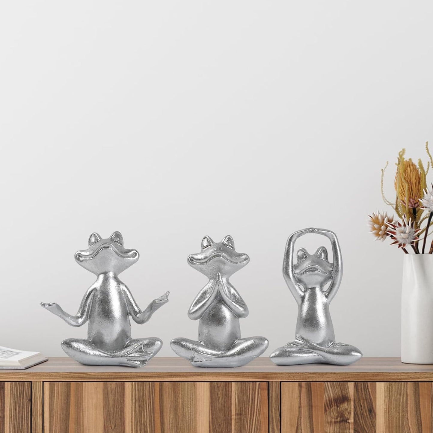 Silver Frog Figurines Yoga Decor Set of 3 –Frog Yoga Statues for Modern Living Room Table Office Bookshelf Shelves Home Sculptures Decor, for Mom Dad Women