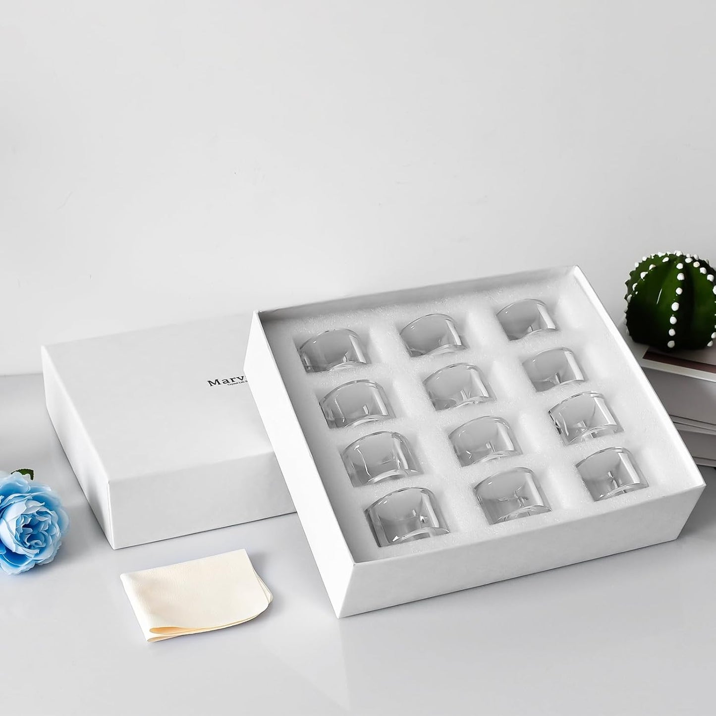 Crystal Napkin Rings, Elegant Dining Table Holders for Formal & Casual Dining, Wedding Reception, Holiday Table Setting, 12 Pack