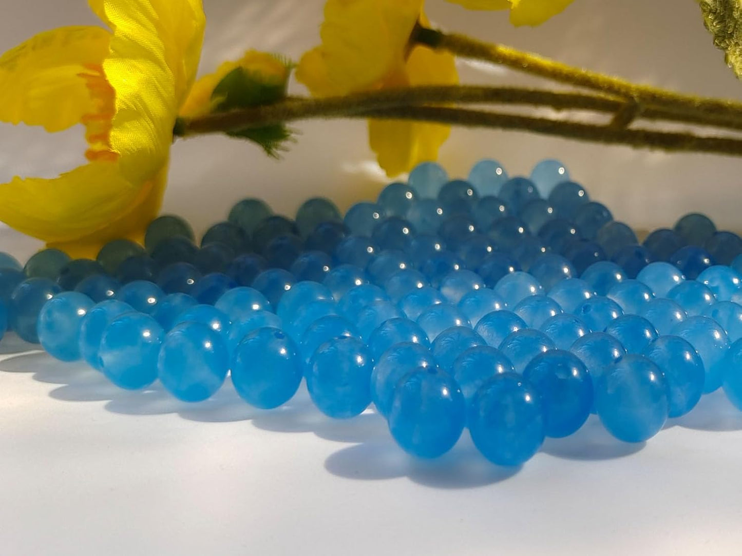 Stone Beads 8mm 100pcs Light Blue Chalcedony Beads Round Loose Gemstones Beads for Bracelet Necklace Jewelry Making (8mm, 60828 Light Blue Chalcedony)