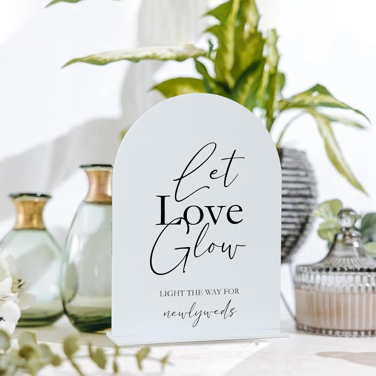 Acrylic Let Love Glow Sign with Stand- 5"x7" White Arched Wedding Sign and Base,1/8" Thick | Modern Calligraphy Black Lettering Arch Acrylic Sign for Wedding Reception & Party(5x7Inch, White)