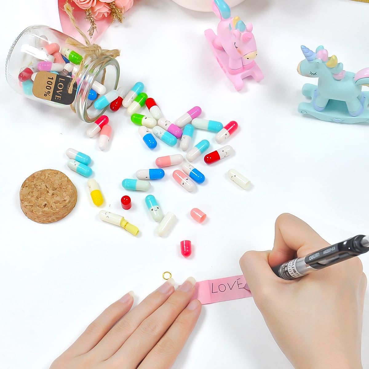 Capsule Letters in a Bottle, Capsule Message in A Bottle, Christmas Friendship Gift for Your Girlfriend Boyfriend Wife Sister Bestfriend Birthday Valentine’s Day Gifts