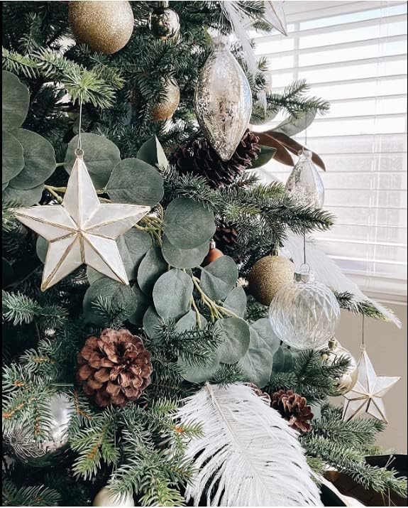 YAKRUNA 30PCS White Ostrich Feathers for Centerpieces for Wedding Birthday Gatsby Party, 12-14 Inches Bulk Decorative Plumes for Vase & Table & Christmas Tree Decor (30-35cm, White)