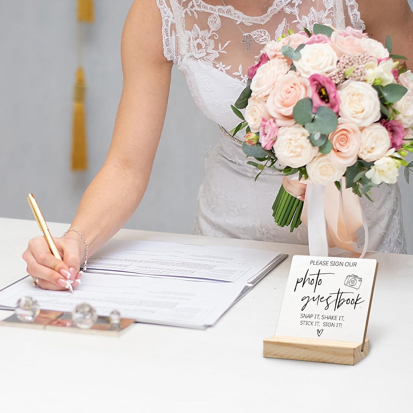 Photo Guest Book Sign, Wedding Guest Book Desk Decor, Guest Book Wedding Reception Wood Plaque, Please Sign Our GuestbookSign Wooden Plaque with Wood Stand forWedding Table Decor Signs