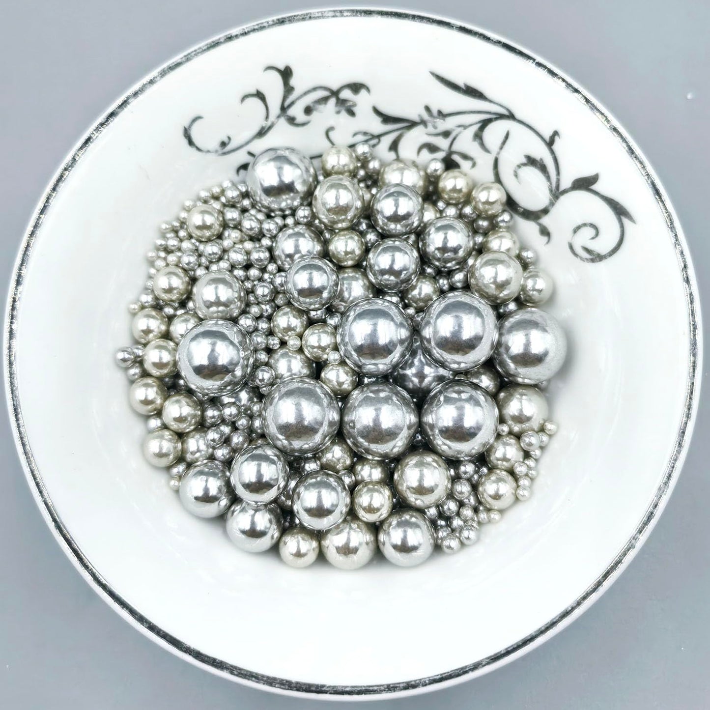 Edible Pearl Sugar Sprinkles Silver Candy Mixing Size Baking Edible Cake Decorations Cupcake Toppers Cookie Decorating Celebrations Wedding Valentines Easter Halloween Christmas Supplies 120g/ 4.23oz