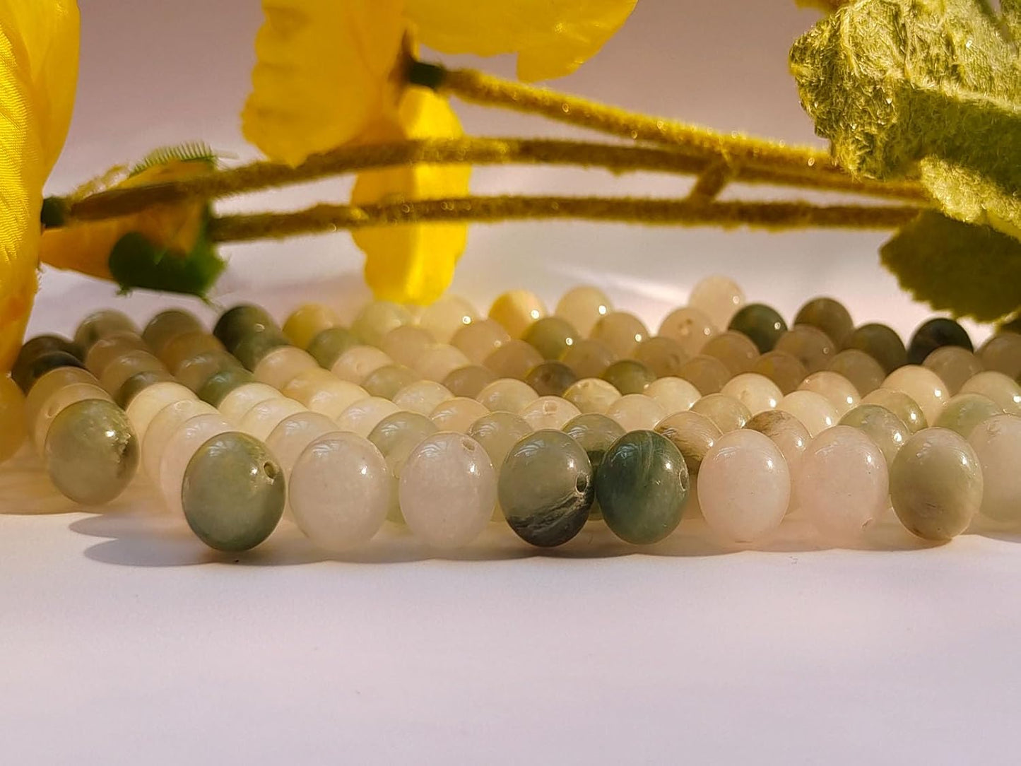 Stone Beads 6mm 140pcs Tiansan Jade Beads Round Loose Gemstones Beads for Bracelet Necklace Jewelry Making (6mm, 60616 Tiansan Jade)