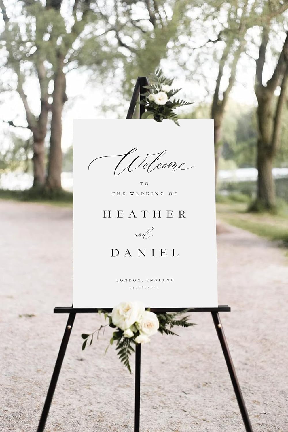Elegant Minimalist Wedding Welcome Sign - Large, Perfect for Your Special Day