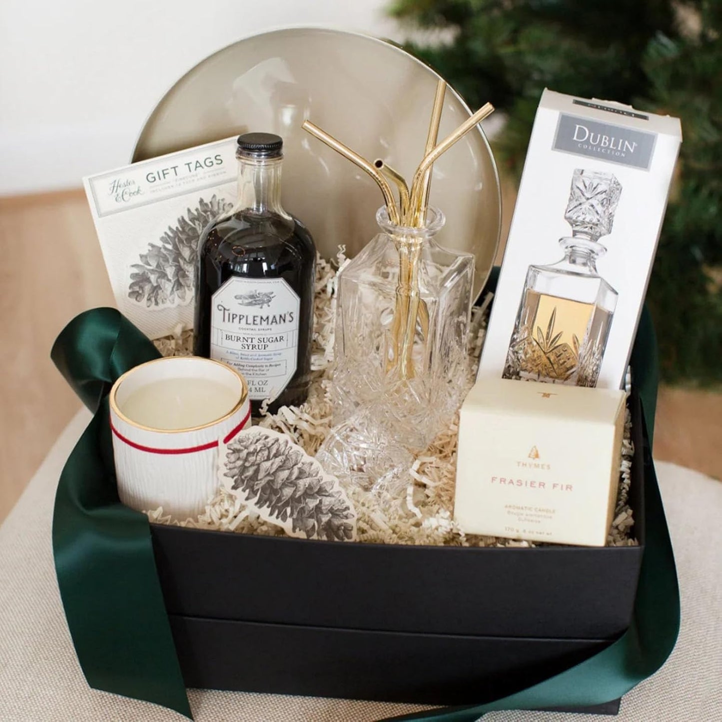 Zankubom 1 LB Beige Crinkle Cut Paper Shred Filler Great for Gift Wrapping, Beige Basket Fillers, Birthday, Gift Wrapping, Anniversary, Halloween Thanksgiving Christmas Party Decor Filling Supplies