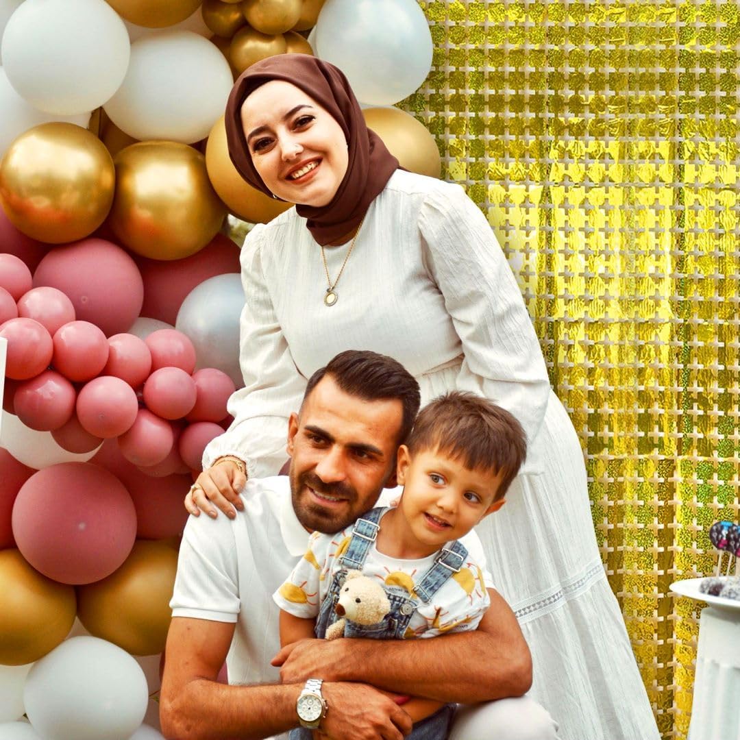 Gold Fringe Curtain Tinsel Backdrop,10pcs Square Foil Fringe Curtain Golden Wall Decor Party Streamers for Prom New Years Eve Christmas Anniversary Graduation Birthdays Masquerade Party Decorations