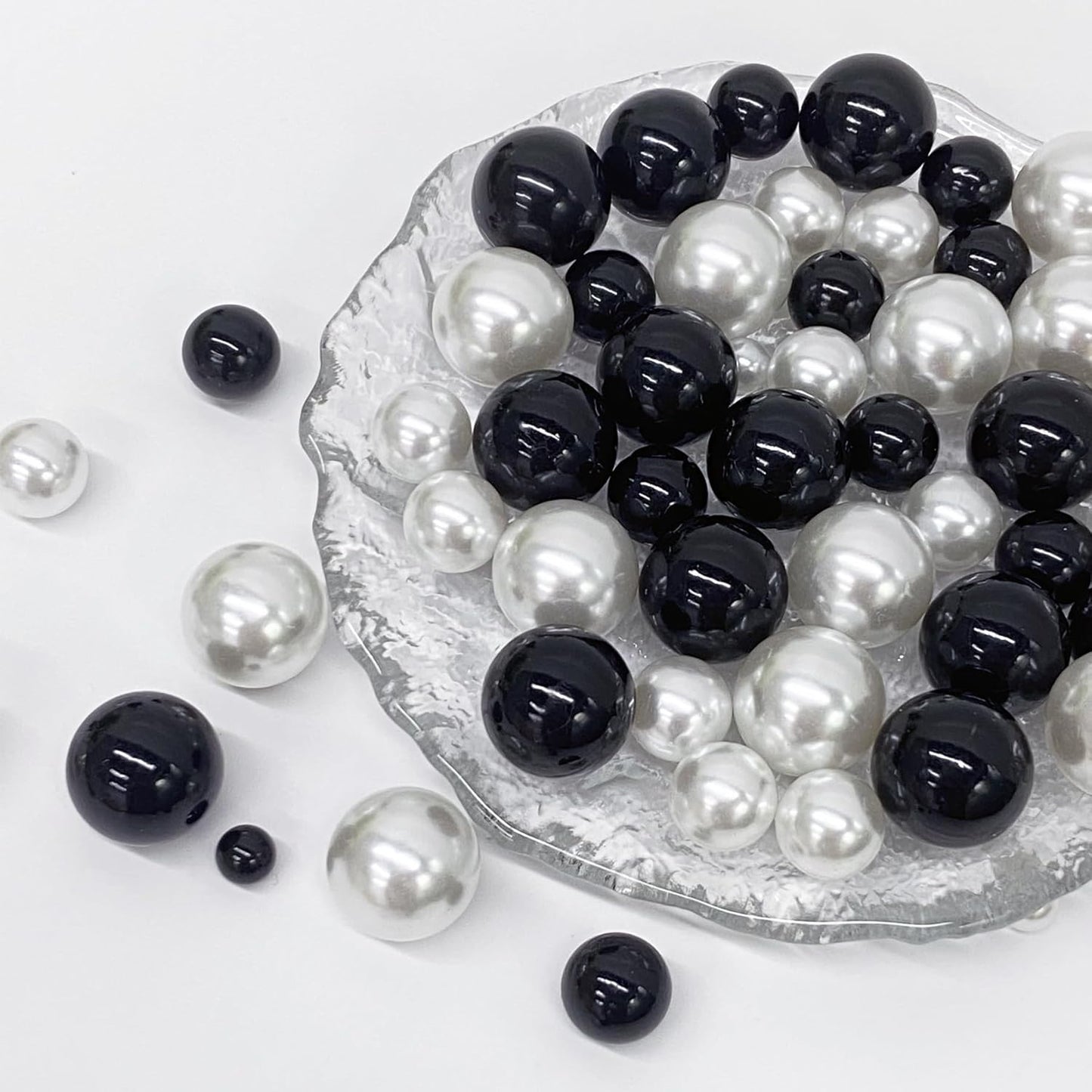150Pcs Black&White Polished No Hole Faux Pearl Beads for Vase Filling Decorations, Plastic Pearls Vase Fillers, Table Scatters, Wedding Centerpiece, Home Decor, 8/14/20 mm