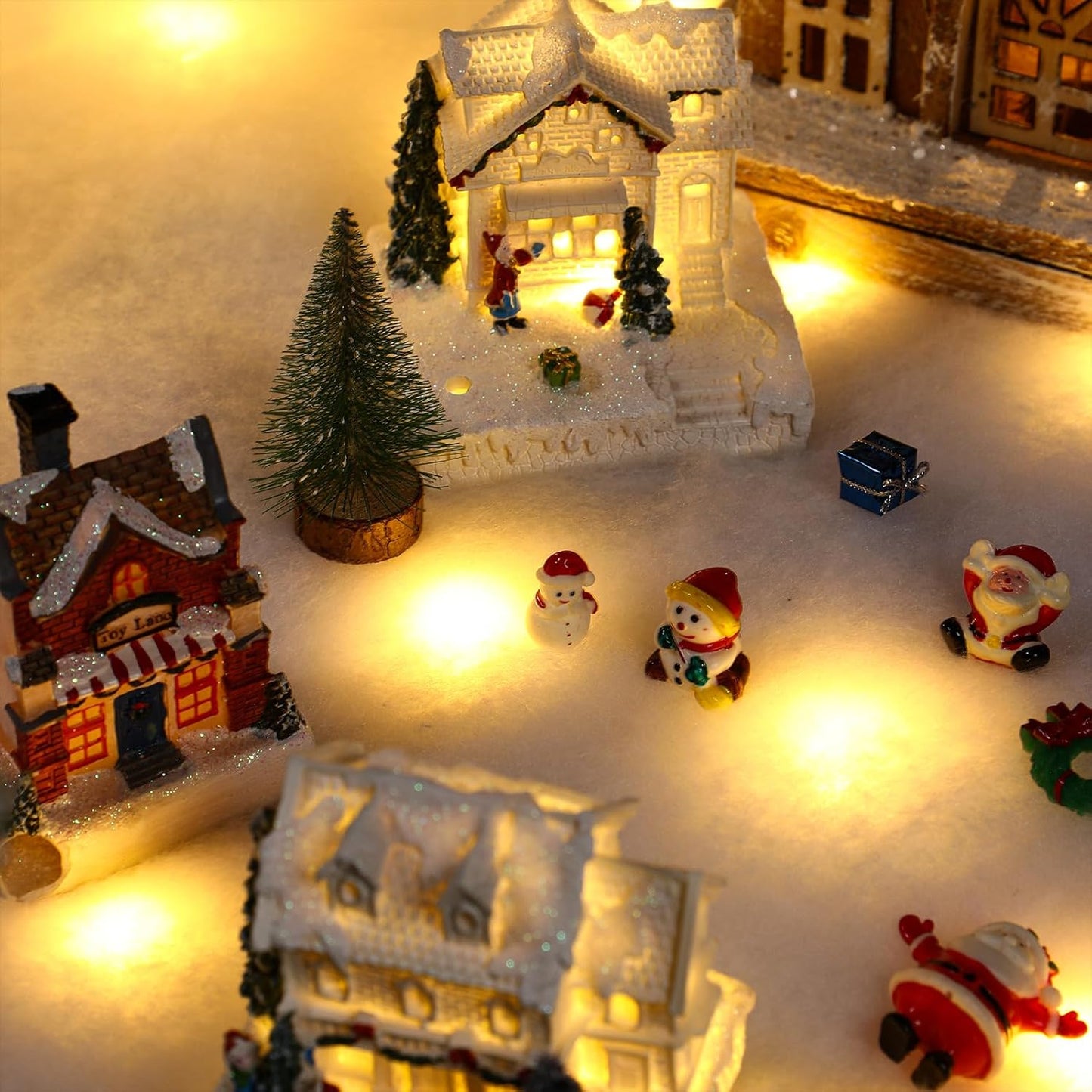 VIHOSE Christmas Snow Blanket with LED Lights String Pre Lit Artificial Fake Snow Blanket Roll Lighted Table Runner for Christmas Tree Village Display Winter Holiday Decor(Warm Light,94'' X 24'')