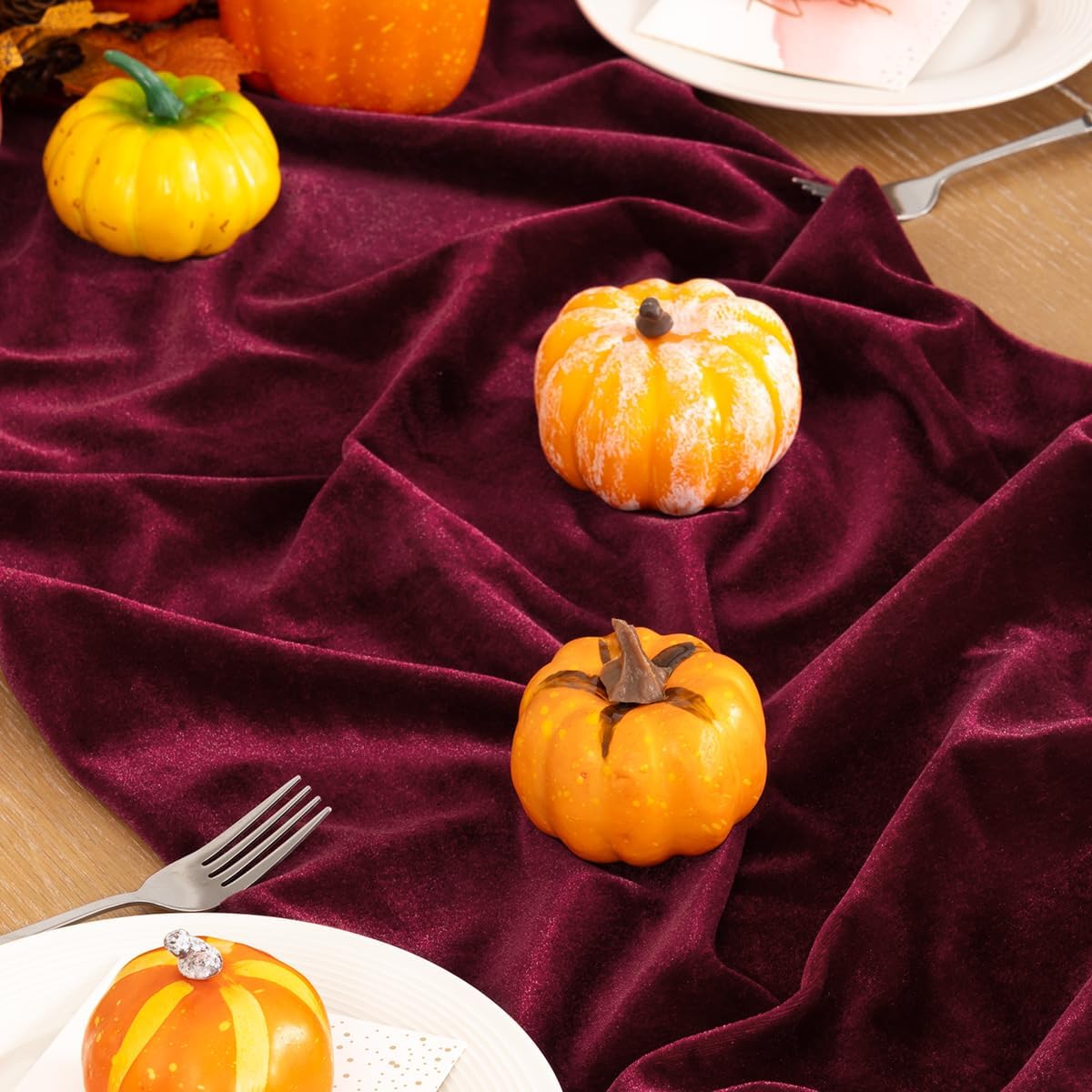 Burgundy Velvet Table Runner Fall Thanksgiving Red Table Runner 20 x 120 Inch Luxurious Elegant Velvet Fabric Friendsgiving Table Decorations for Christmas Dinner Wedding Bridal Baby Shower
