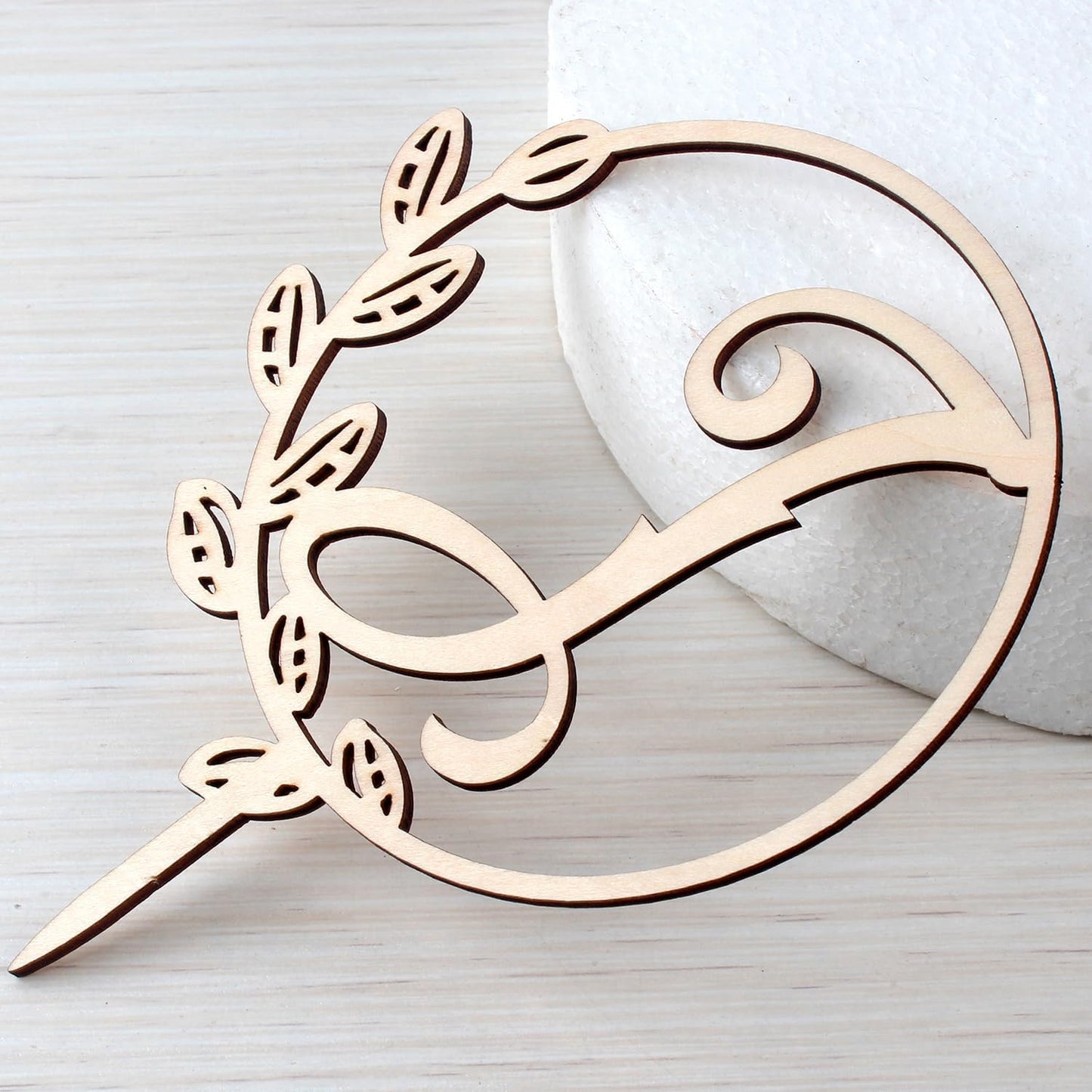 LINGTEER Personalized Inital Letter I Wooden Cake Topper Perfect for Birthday Rustic Wedding Anniversary Party Keepsake Decoration