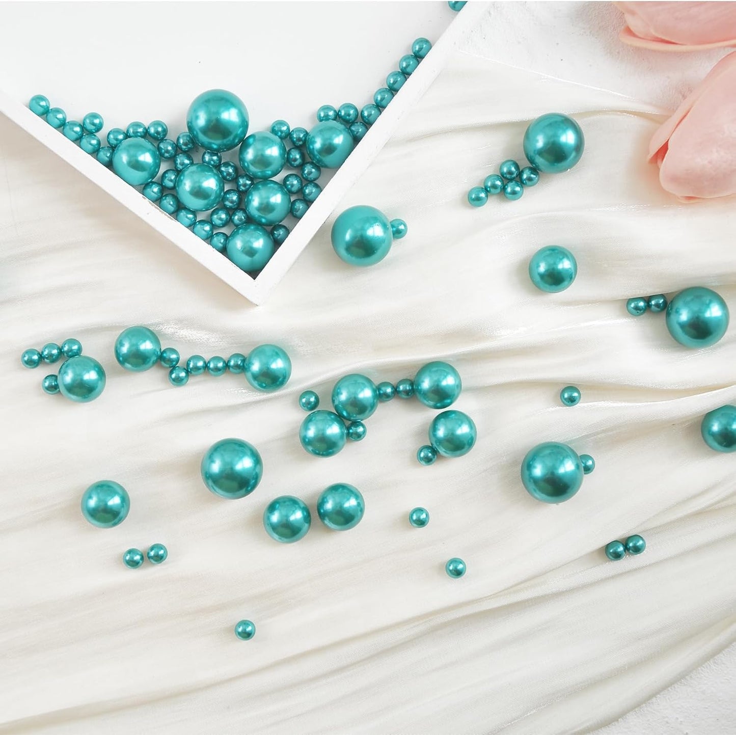 520Pcs Bluegreen Beads for Centerpieces Decor, Artifical Pearls Vase Filler, Large Beads for Makeup Brush, No Hole Round Pearl Beads for Wedding Birthday Christmas Party Home Decor(18mm 14mm 6mm)