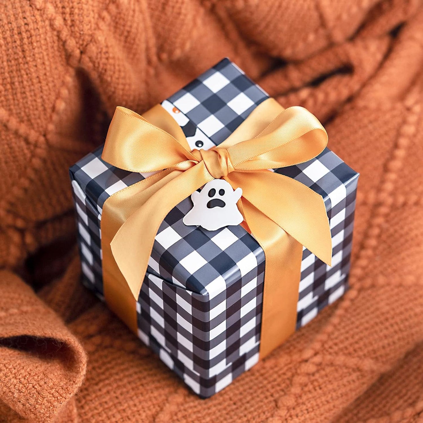 LeZakaa Halloween Wrapping Paper, Cute Pumpkin Witch Bat Candy Print, Buffalo Black White Plaid Reversible Design for Halloween, Nightmare before Christmas Holiday, Party, 17 inches x 32.8 Feet