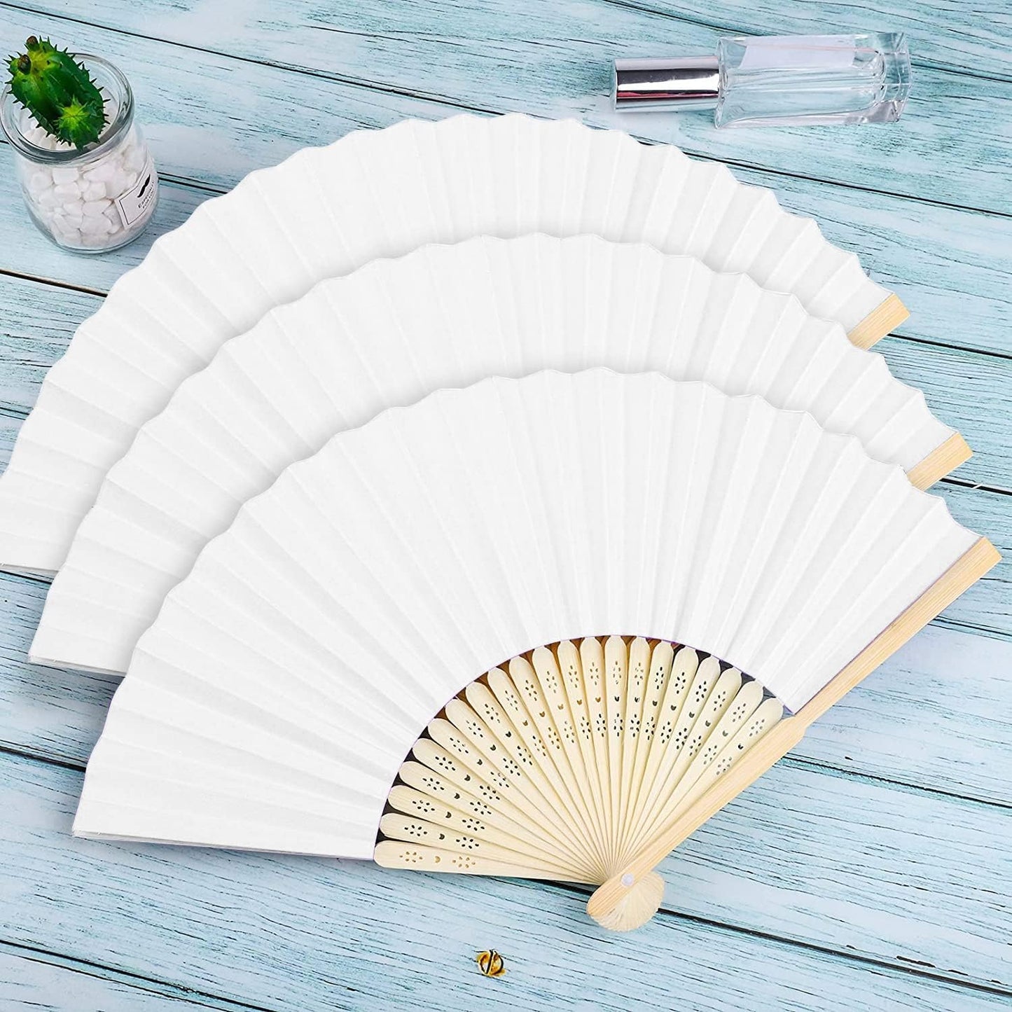 FEPITO 55 Pieces White Handheld Paper Fan Paper Folding Fans with Bamboos for Wedding Gift, Party, Home