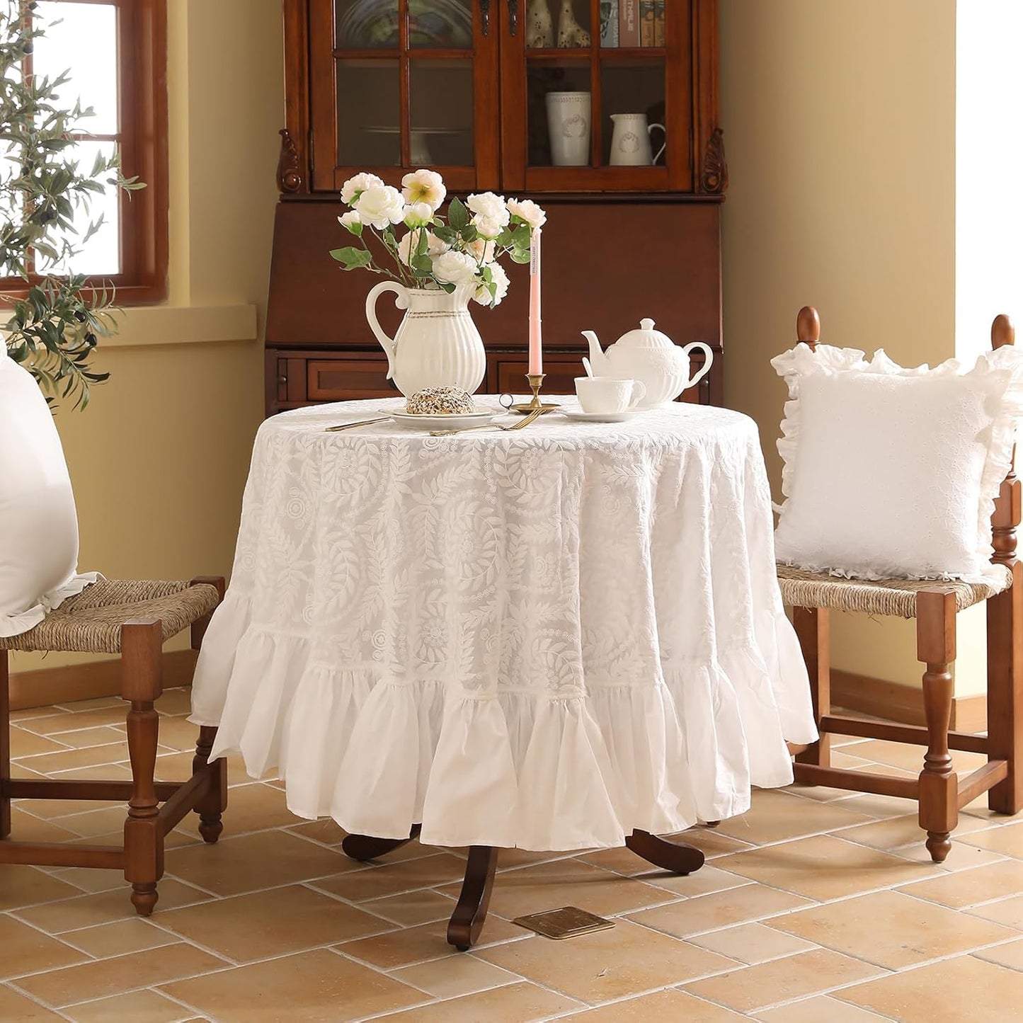 patdrea Vintage Ruffle Tablecloth for Round Tables,Farmhouse Embroidered Cotton White Lace Table Cloth Cover Decor for Dining Room Wedding Banquet Thanksgiving Christmas,Dimaeter 51"