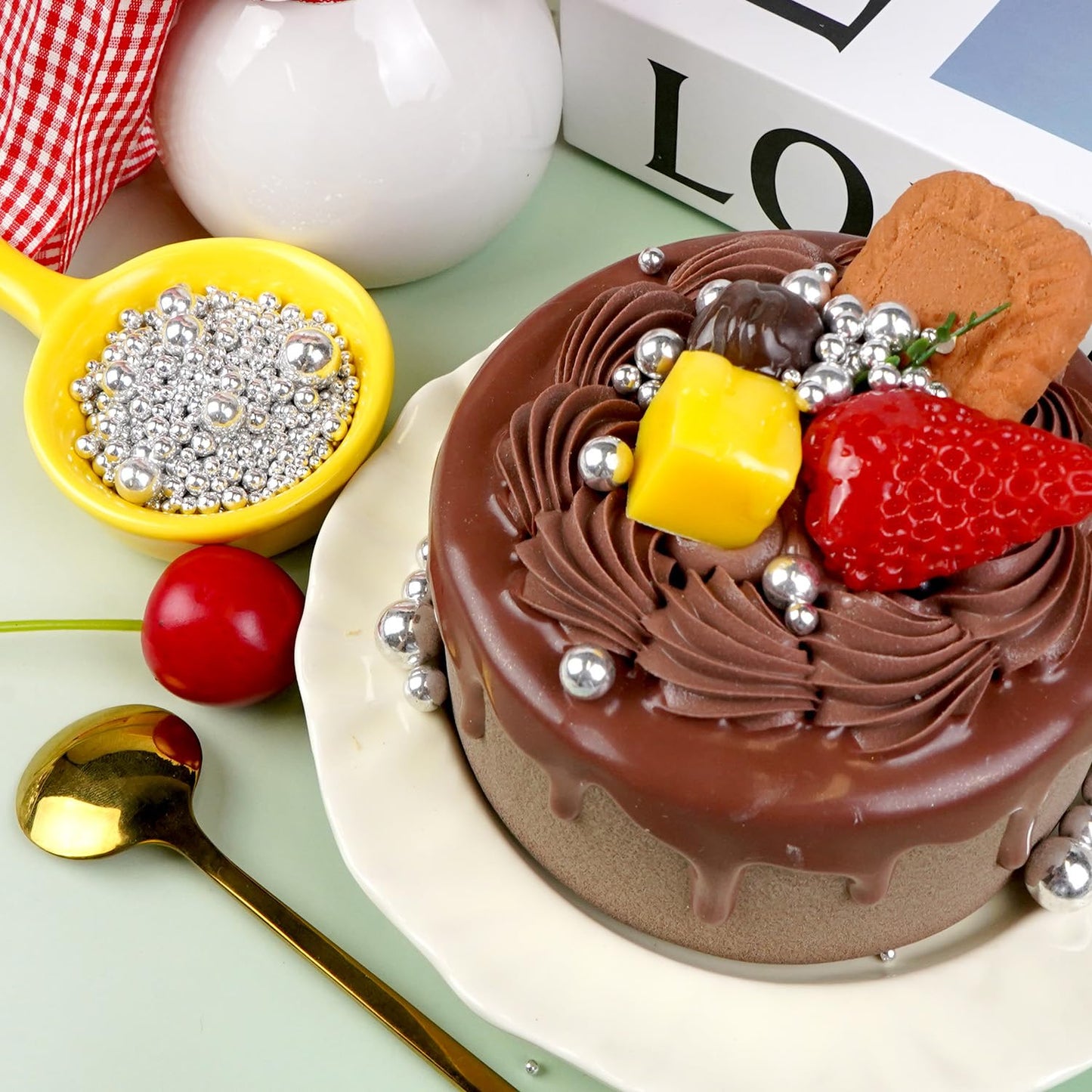 Dazzjoy Silver Pearl Sprinkles, Food Grade, Edible Pearls for Cake Decorating, 150g/5.29oz, Cake Decoration & Cupcake Topper, Wedding Party Valentines Supplies