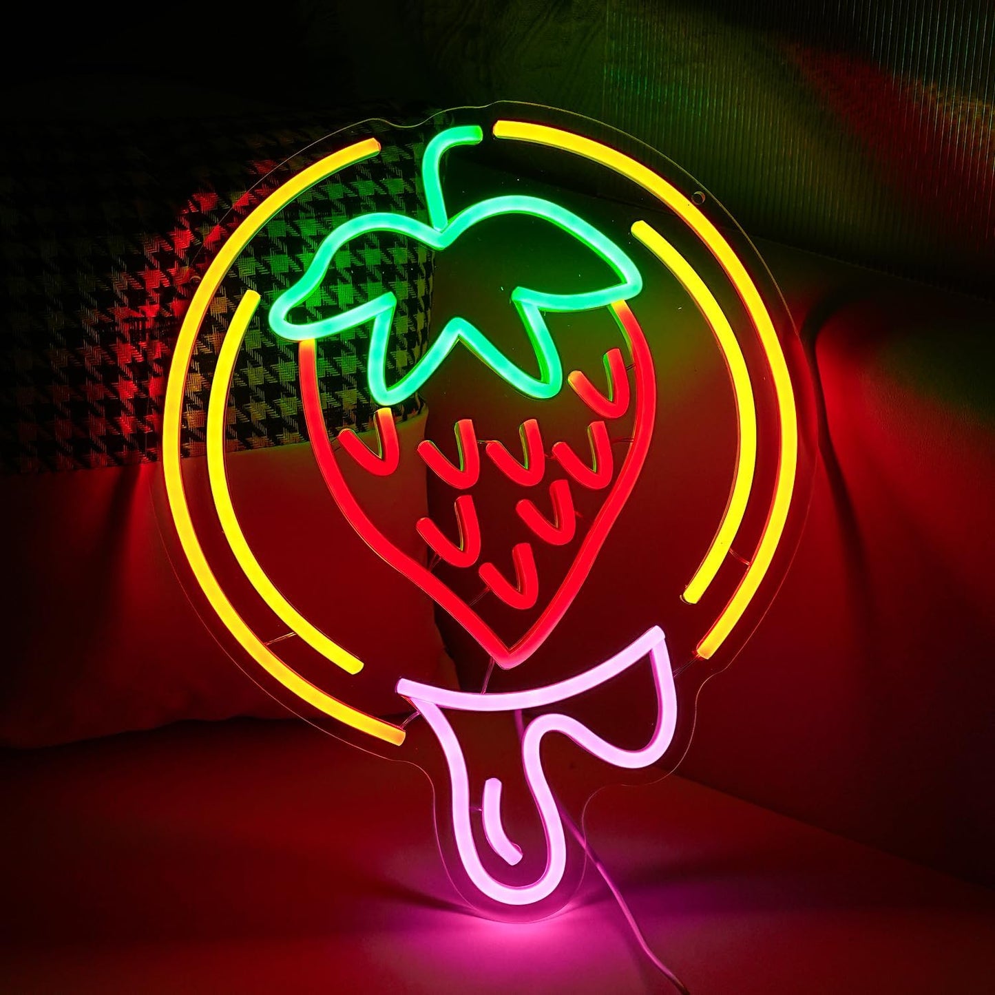 Strawberry Neon Sign USB Powered Sweet Fruit Led Light Up Sign Dimmable Funny Neon Light Wall Decoration for Home Kitchen Fruit Market Dessert Shop Farmhouse Restaurants