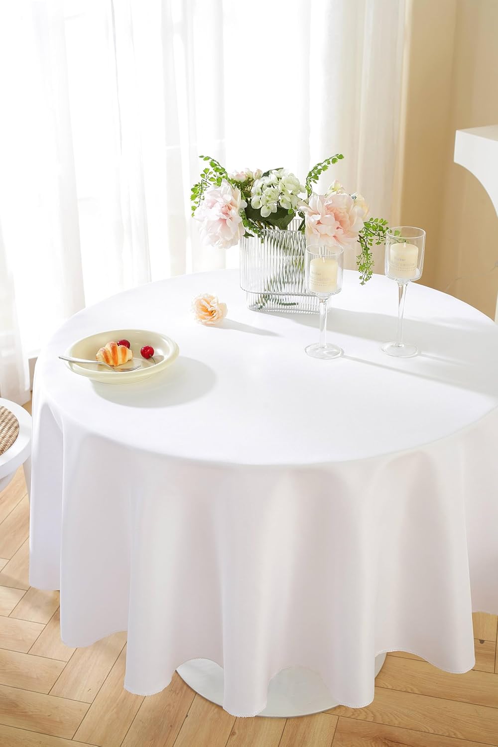 Craft And Party Round Tablecloth, 90 Inch White Tablecloth, Polyester Fabric Washable Table Cloth for Home, Party, Wedding or Restaurant Use.