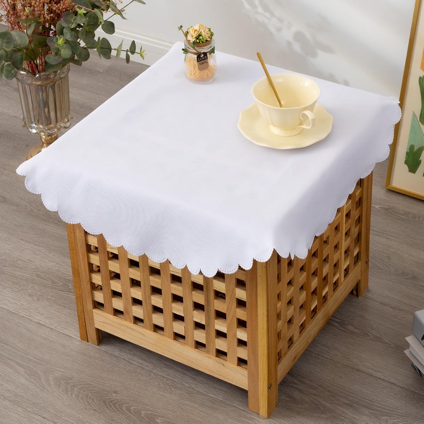 Small Round White Tablecloth 24 Inch Polyester Fabric Washable Table Cover Decorative Wrinkle Resistant Solid Color Table Cloth for Nightstand Party Wedding Camping