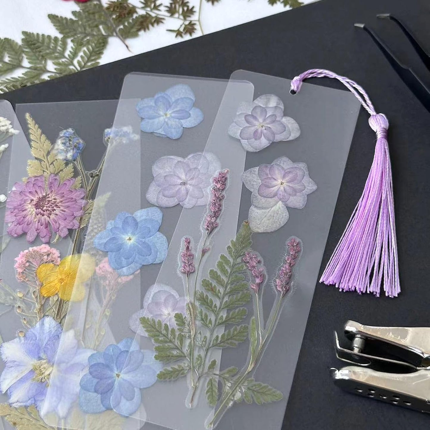 Real Dried Pressed Flowers Leaf Plant Herbarium for Crafts Resin Jewelry Making, Floral Cake Decorations-Light Pink