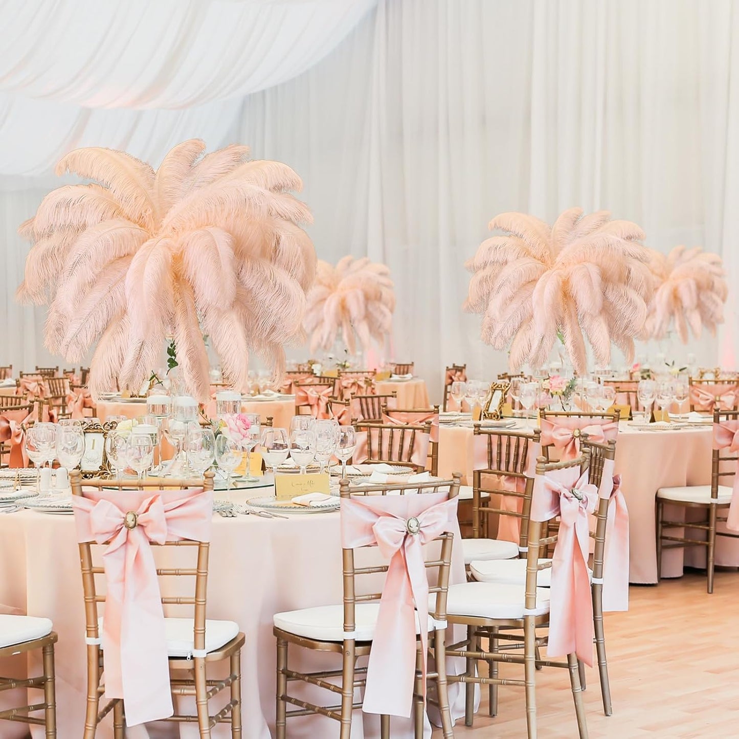 Retrowavy 30 Pcs 18-20 Inch Large Natural Ostrich Feathers Bulk for Centerpieces for Wedding Party Centerpieces Home Decoration Flower Arrangement (Champagne)