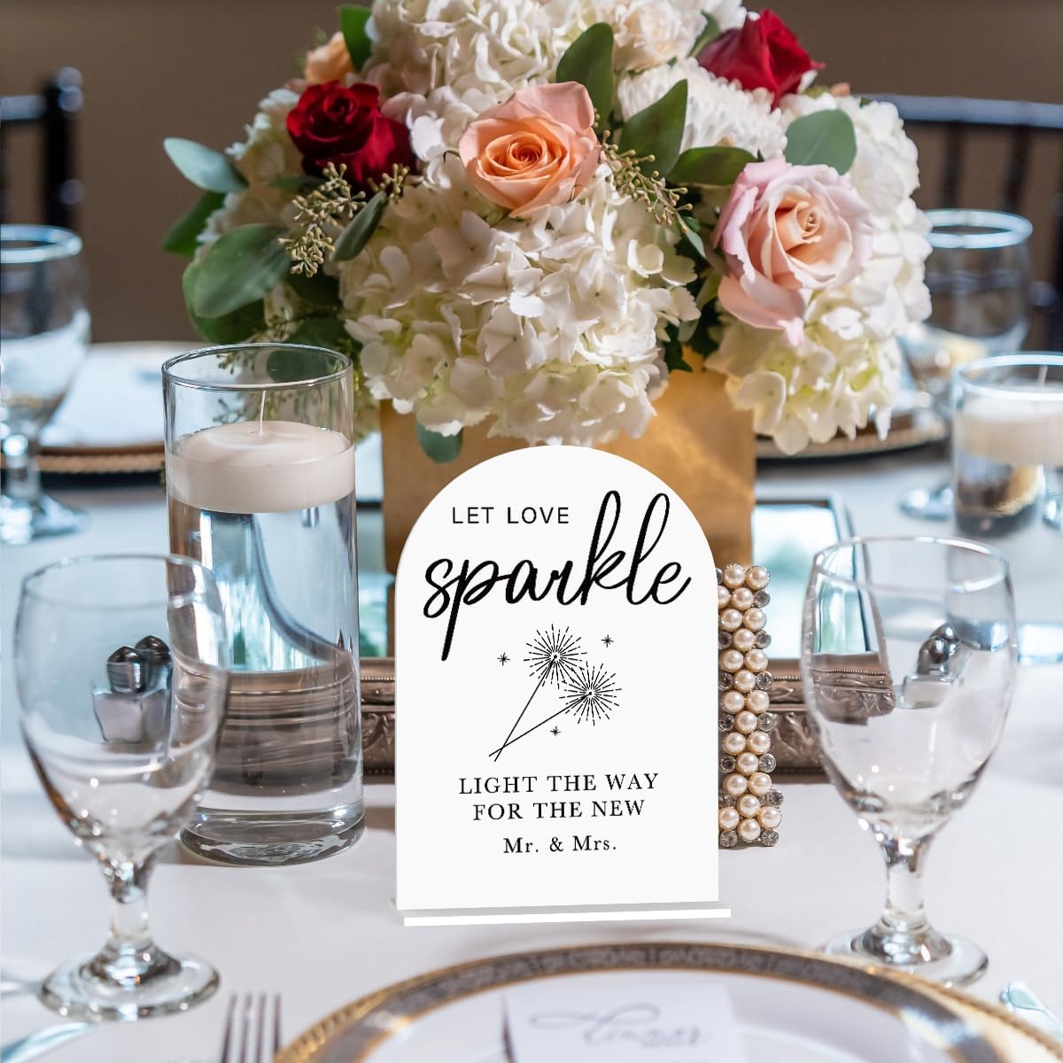 Acrylic Wedding Sign Wedding Signs for Ceremony Let Love Sparkle Sign for Wedding, Modern Calligraphy Arch Acrylic Table Top Sign for Wedding Reception and Event Party Table(white）