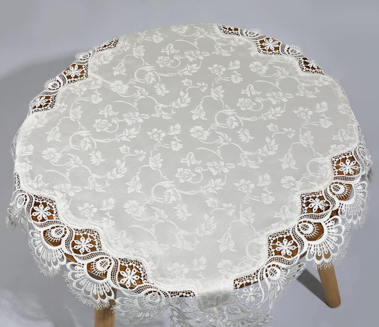 vctops Damask Lace Patchwork Tablecloth Luxury Square Small Table Cover Elegant Floral Embroidered Lace Table Cloth for Party Kitchen Dinning Picnic Decoration (Type C,22"x22")