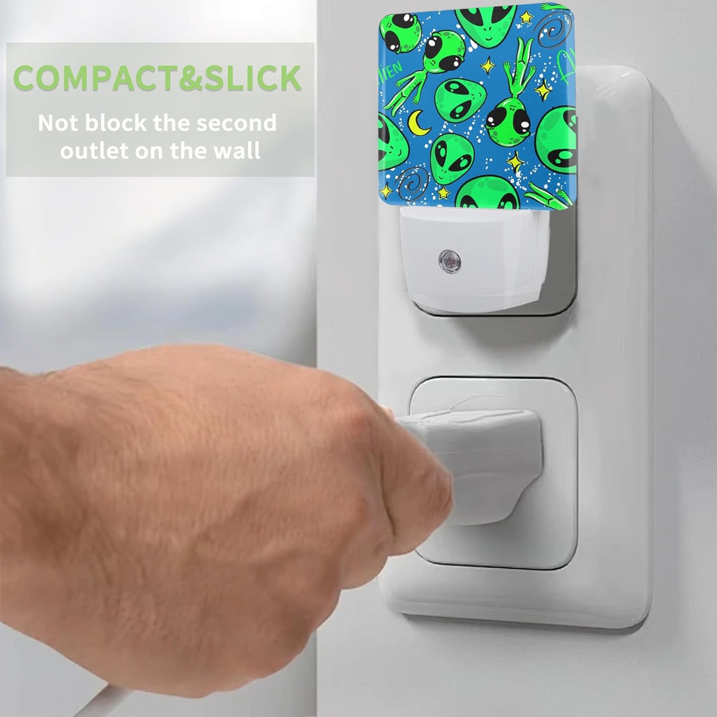 Cartoon Aliens Night Light, Night Light Plug into Wall with Dusk to Dawn Sensor, LED Lamp Energy Saving Lights for Men Women Boys Girls,Lamp for Bedroom Bathroom Hallway