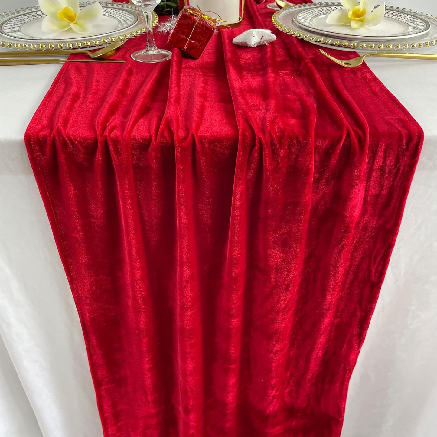 Luxurious Velvet Table Runner, 10ft Wedding Reception Decorations, 20x120inch Soft Velvet Fabric, Table Linen Overlay, Wedding Table Runners (Red, 20X120inch)