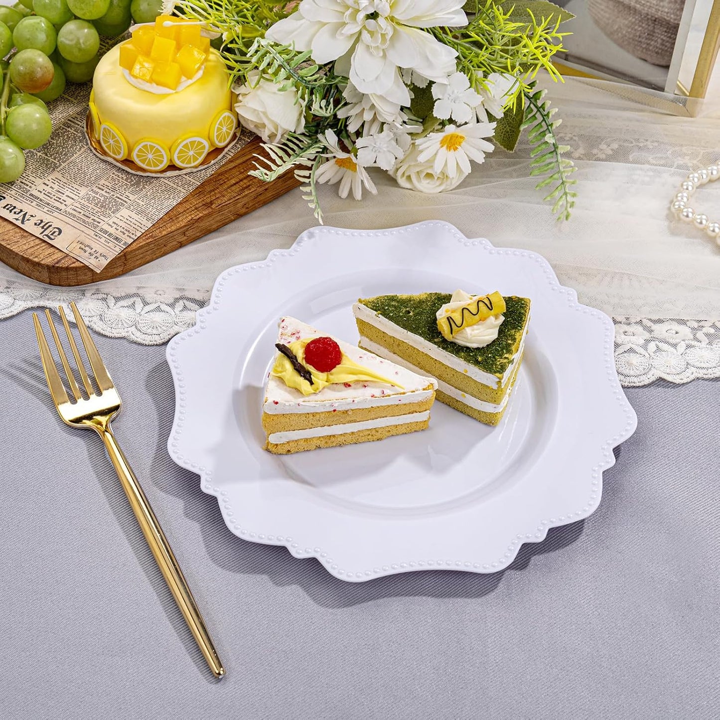 COLOSUS 100pcs 7.5 Inch White Plastic Dessert Plates,Heavy Duty Disposable Appetizer Plates,Premium Plastic Salad Plate,Fancy Disposable Cake Plate for Party, Wedding and Everyday Use