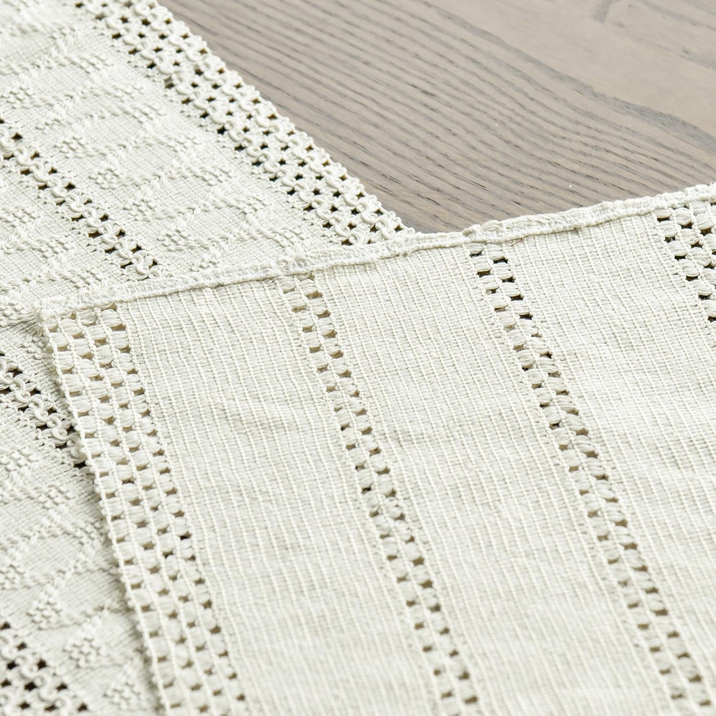 Artoid Mode Beige Farmhouse Woven Rustic Hollow Table Runner, Seasonal Holiday Hollow Kitchen Dining Table Decoration for Home Party Decor 12x120 Inch