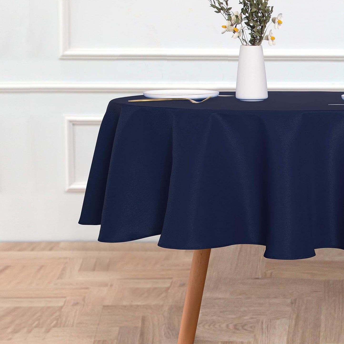 sancua Round Tablecloth - 80 Inch - Water Resistant Spill Proof Washable Polyester Table Cloth Decorative Fabric Table Cover for Dining Tables, Buffet Parties and Camping, Navy