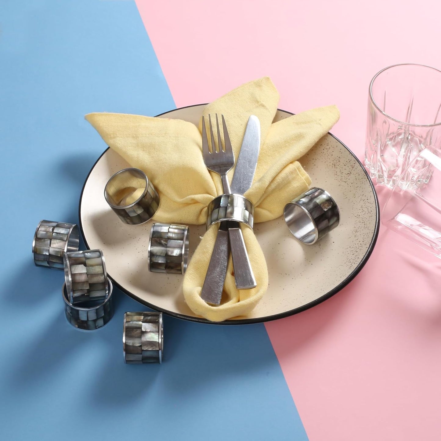 Napkin Rings Set of 8 for Dining Table Decoration Parties Everyday Metal Napkin Holder Napkin Rings for Dinner Table Decor, Wedding, Banquet, Party - Wenge Silver