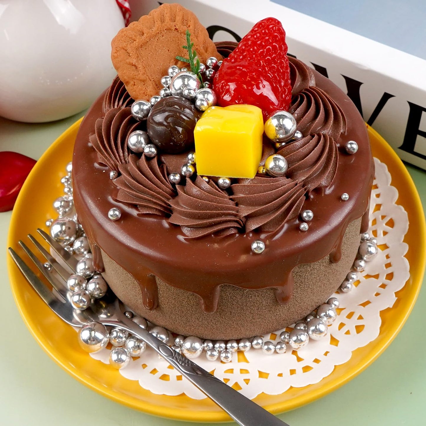 Dazzjoy Silver Pearl Sprinkles, Food Grade, Edible Pearls for Cake Decorating, 150g/5.29oz, Cake Decoration & Cupcake Topper, Wedding Party Valentines Supplies