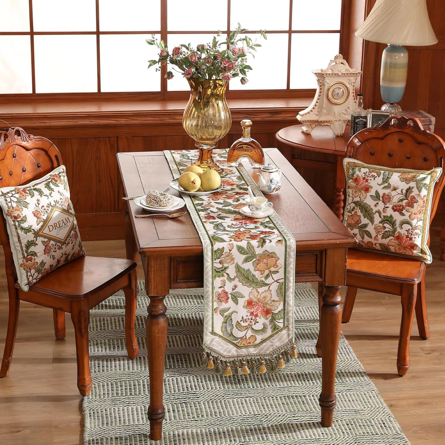 patdrea Designer Elegant French Floral Velvet Table Runner, Fresh Green with Orange Blossoms Pattern Table Mat, Decoration for Kitchen Dining Coffee Table Cabinet Banquet Thanksgiving,12"*87"