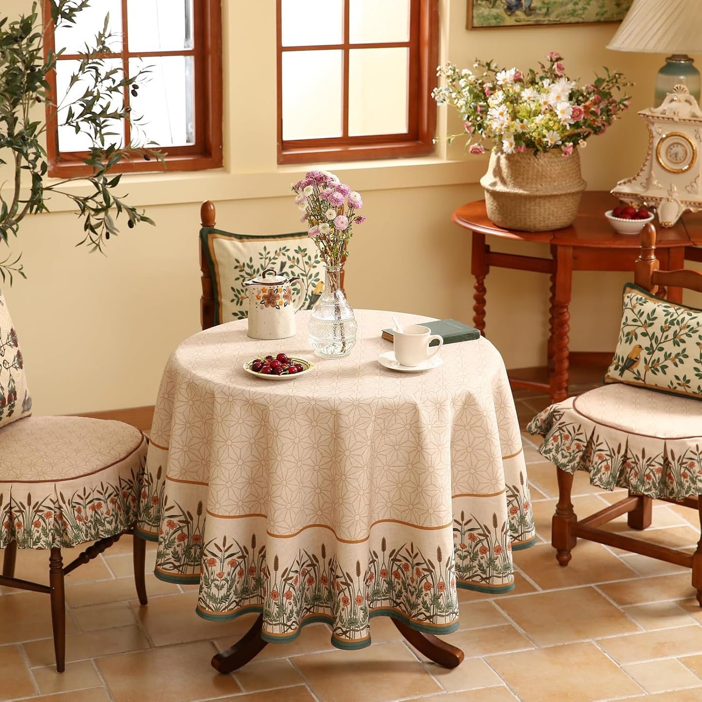 patdrea Designer Vintage Linen Round Table Cloth,Anti-Wrinkle Breathable French Tablecloth,Fall Decor Table Cover for Kitchen Dining,Christmas,Thanksgiving,Tea Party,Diameter 67"-Cudillero