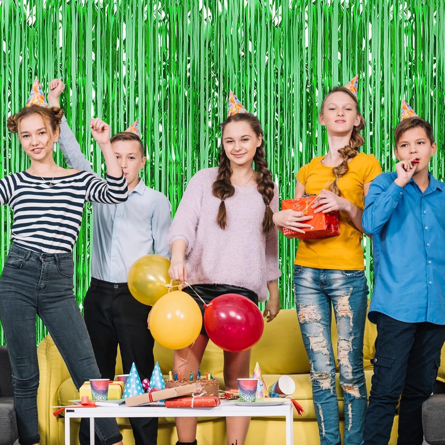 30 Pack Green Foil Fringe Curtain Backdrop, 3.3x8.2 Feet Metallic Tinsel Streamer Curtains Photo Booth Props for Birthday/Wedding/Bachelorette/Baby Shower/Christmas/New Year/Disco Party Decorations