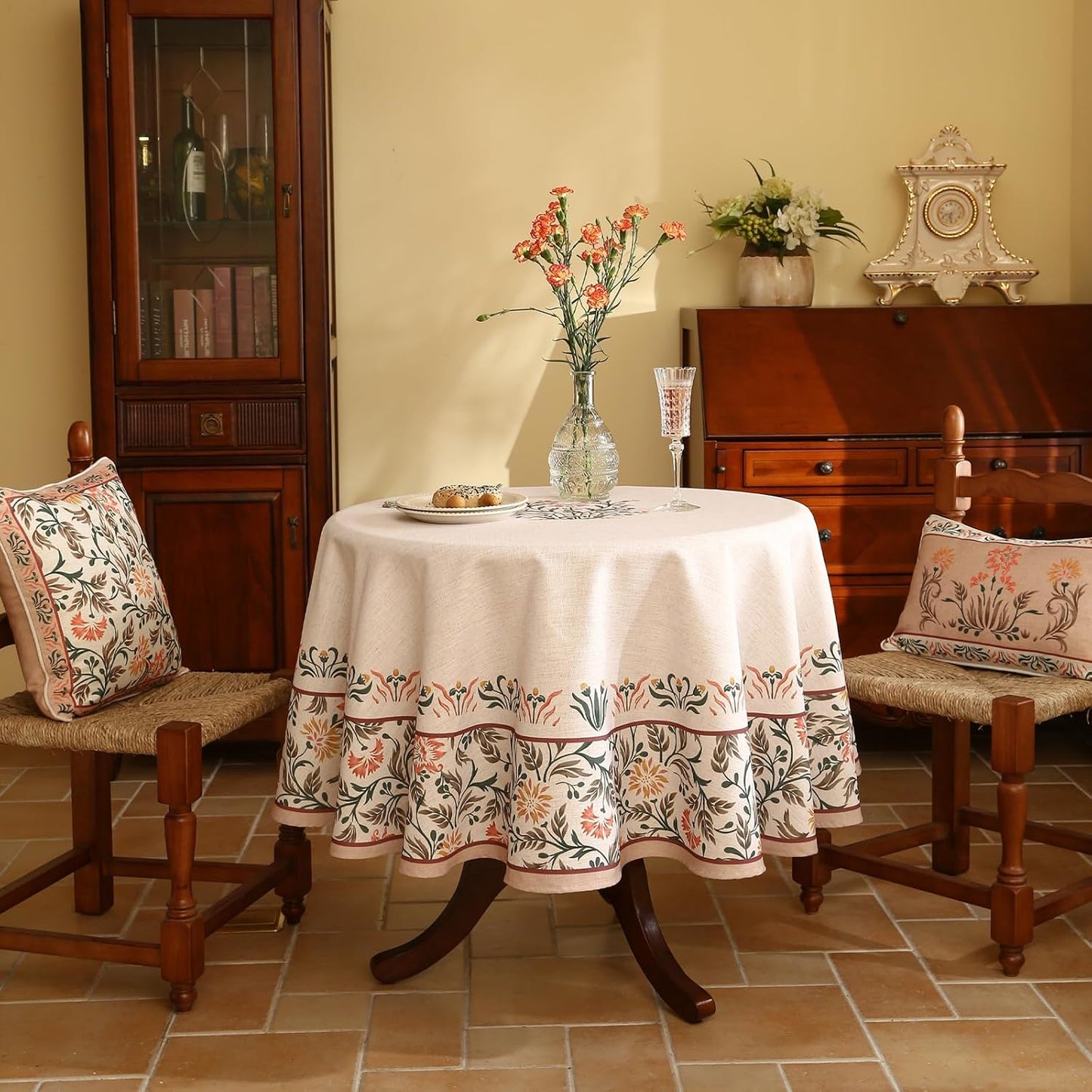 ISAENNE Floral Tablecloth for Round Tables,Linen Table Cloth with Double-Edged Lily Pattern,Heavy Durable Table Cover for Dining Thanksgiving Kitchen Decor Party Christmas,Diameter 67"