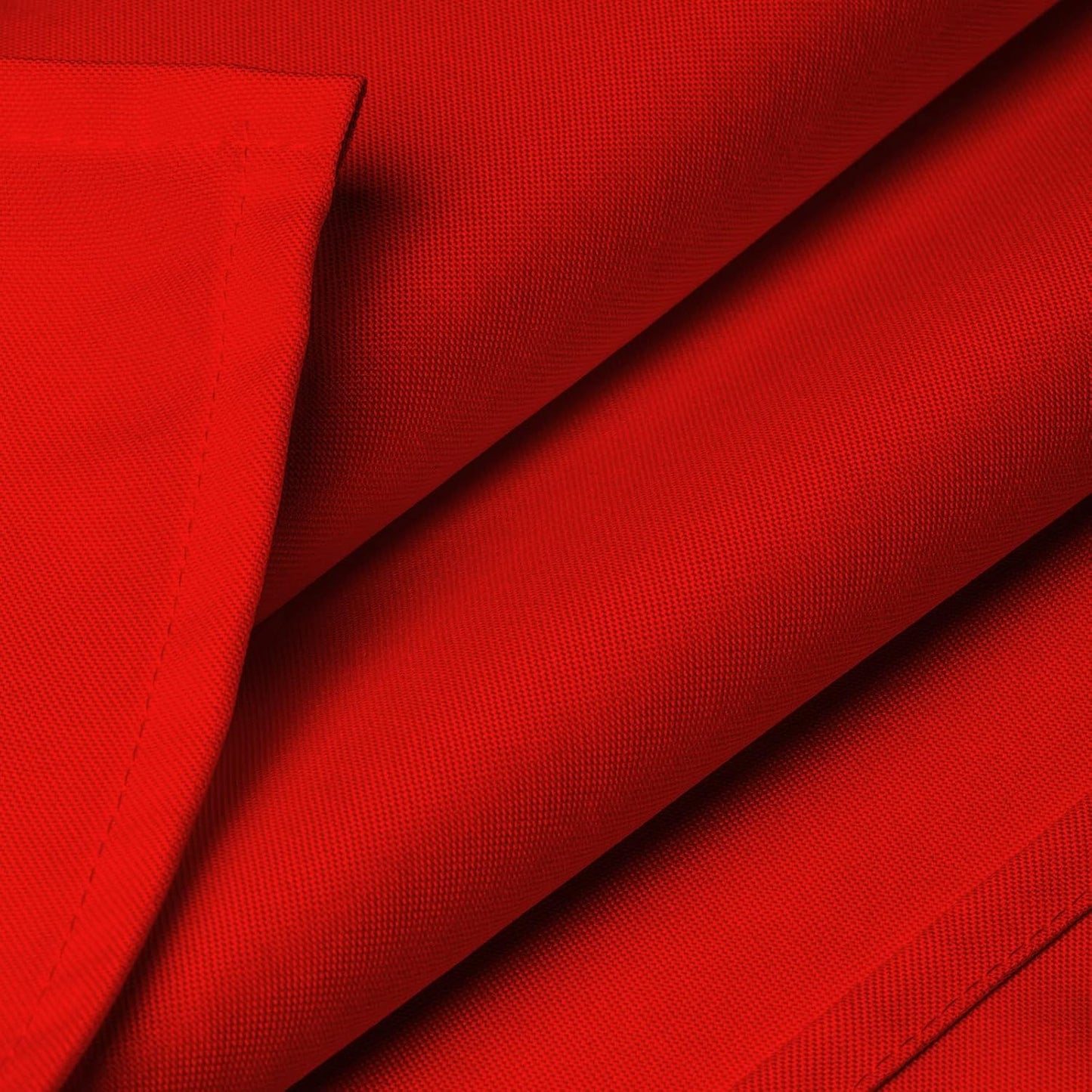 Lann's Linens - 70" Square Premium Tablecloth for Wedding/Banquet/Restaurant - Polyester Fabric Table Cloth - Red