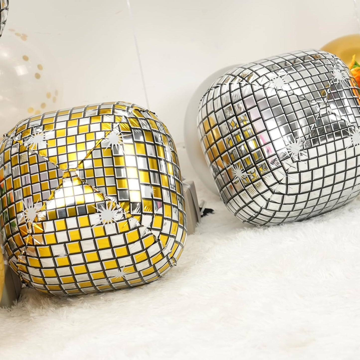 Disco Ball Balloons Gold Silve 4PC,Foil Disco Balloons 22 Inch 4D Round Metallic Gold Silver Balloon for 70s 80s Birthday Bachelorette Graduation Decorations
